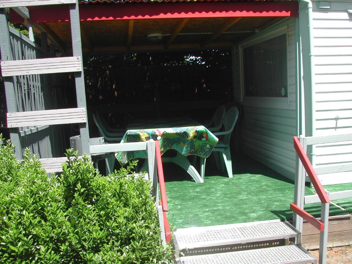 Mobil Home Dordogne Mouzens  المظهر الخارجي الصورة