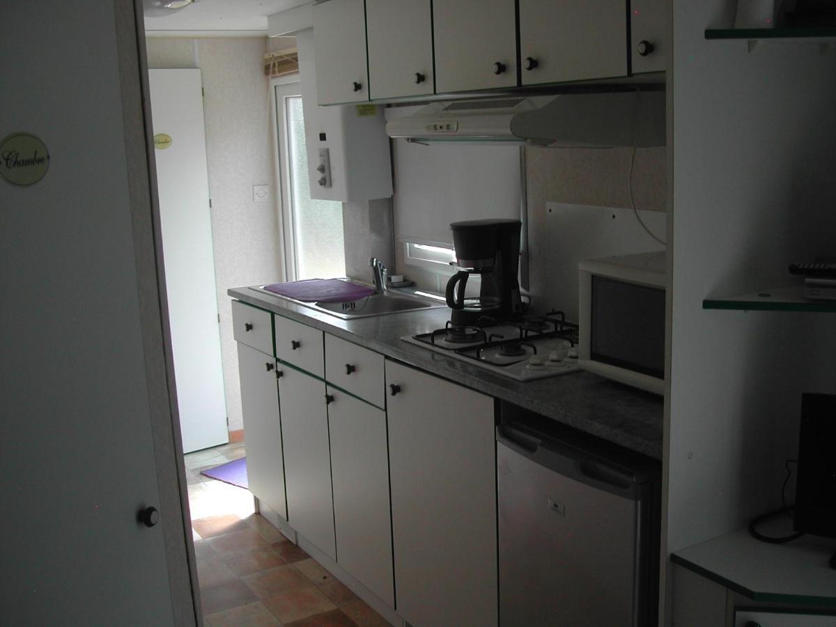 Mobil Home Dordogne Mouzens  المظهر الخارجي الصورة